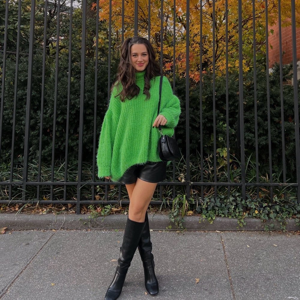 Meet your Posher, Emma